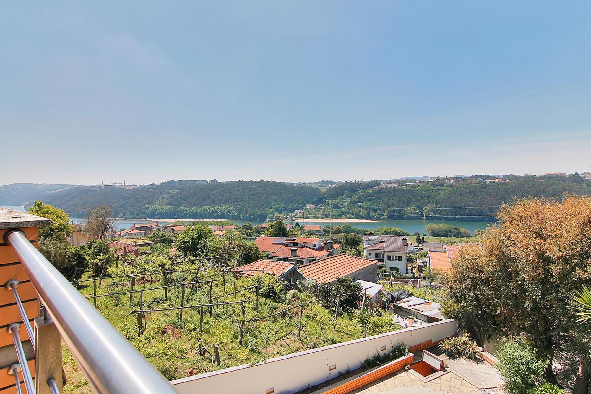 مبيت وإفطار Jovim Com O Douro A Vista المظهر الخارجي الصورة